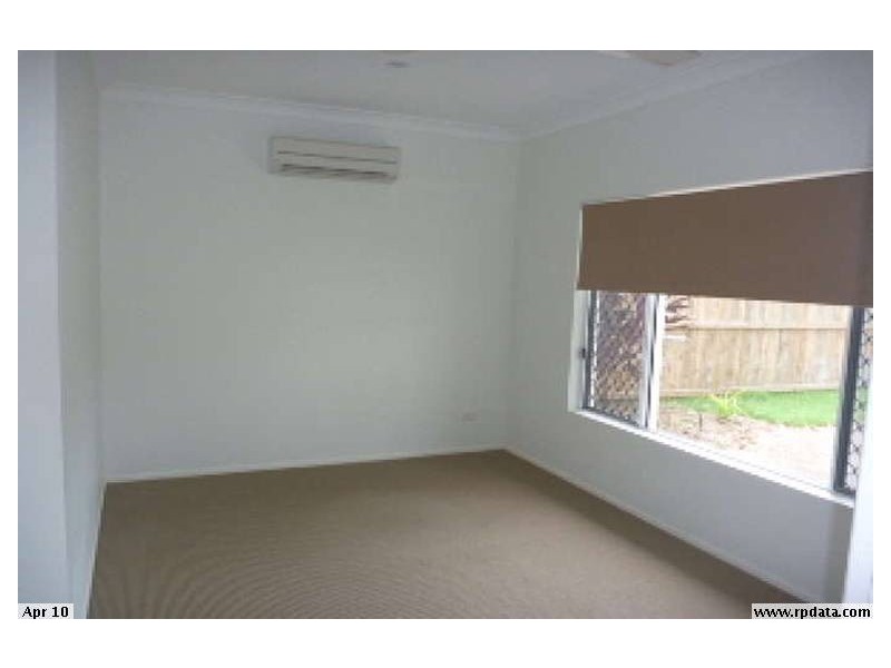 Clifton Beach QLD 4879