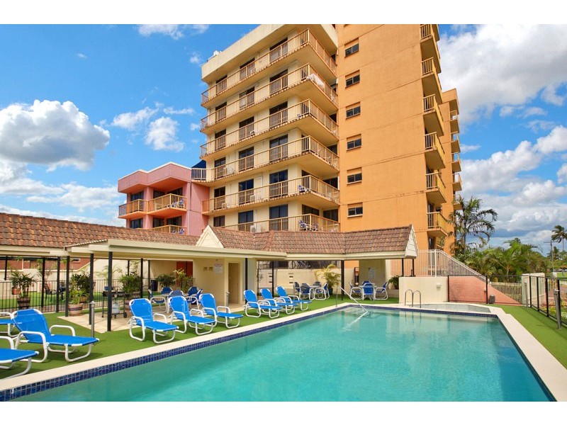 17/249 Esplanade, Cairns North QLD 4870