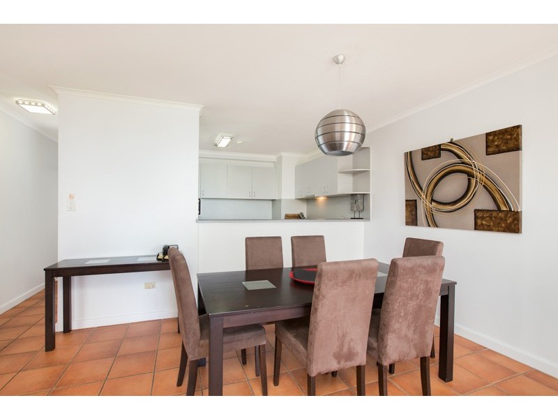 17/249 Esplanade, Cairns North QLD 4870