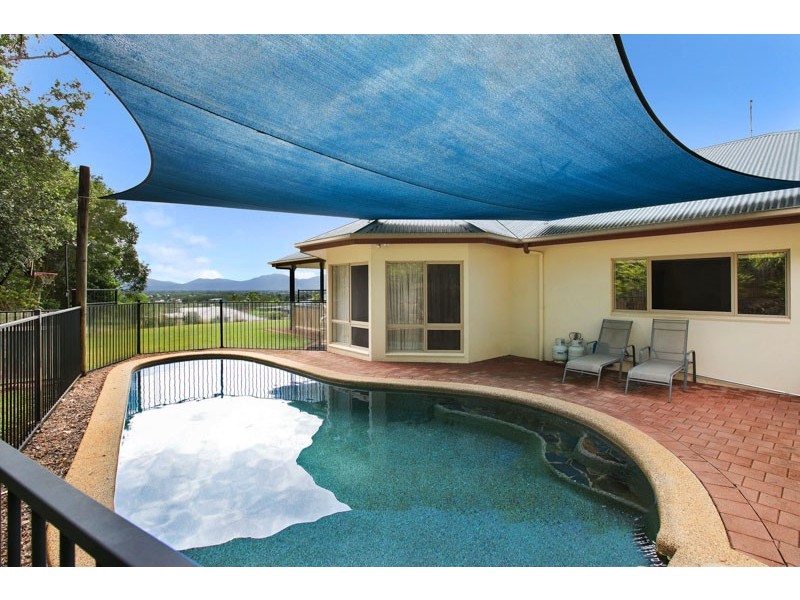 5 Senate Street, Bentley Park QLD 4869