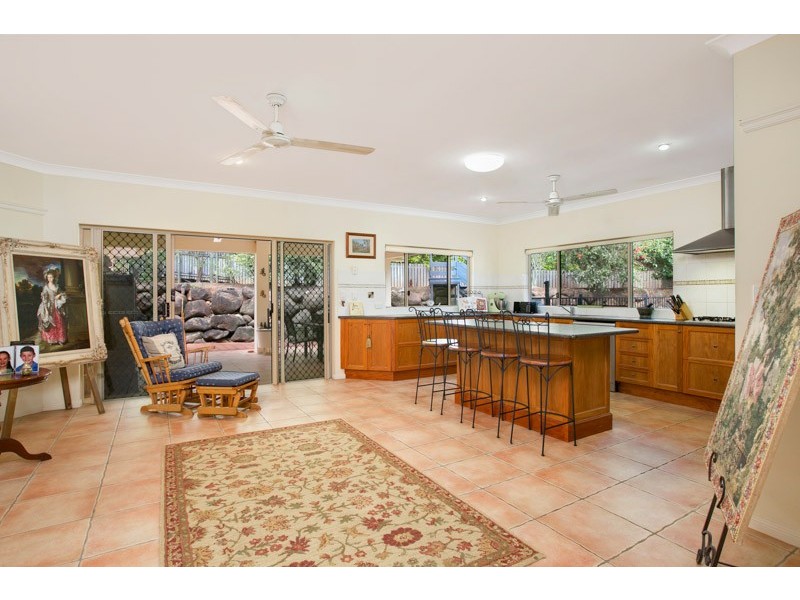 5 Senate Street, Bentley Park QLD 4869