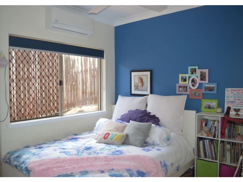 5 Senate Street, Bentley Park QLD 4869