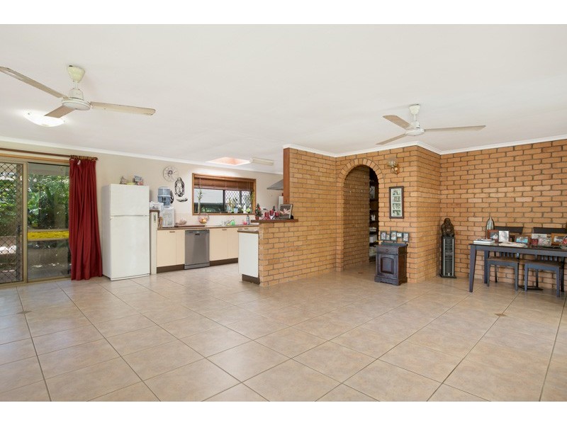 32 Rigg Street, Woree QLD 4868