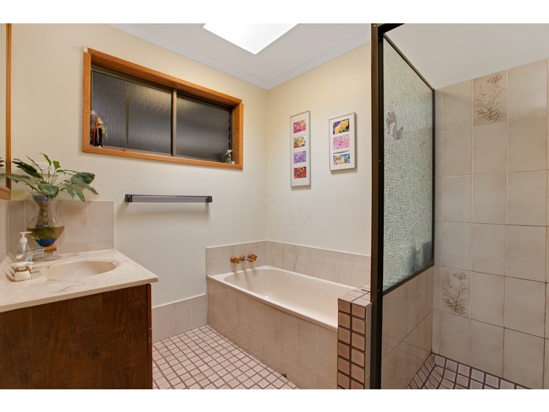 32 Rigg Street, Woree QLD 4868