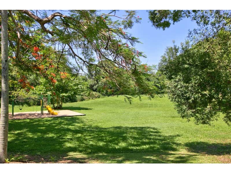 32 Rigg Street, Woree QLD 4868
