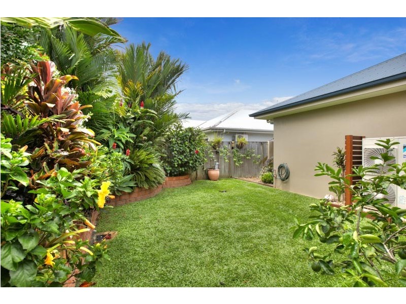 27 Woodrose Drive, Mount Sheridan QLD 4868