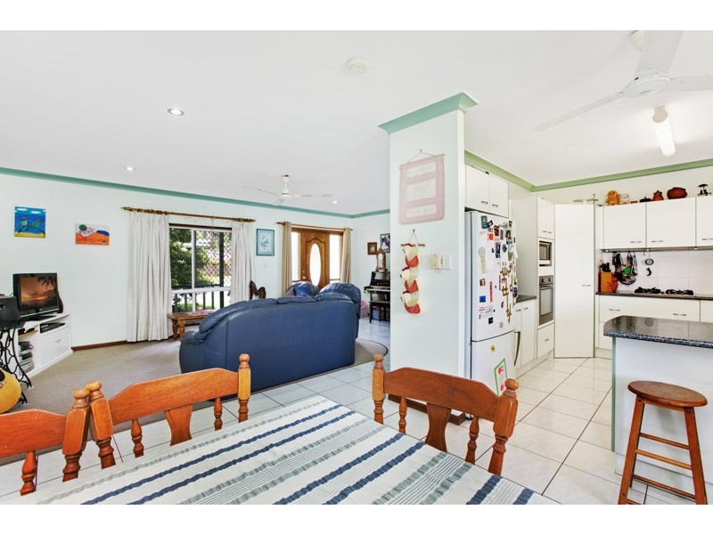 2 Snapper Close, Mount Sheridan QLD 4868