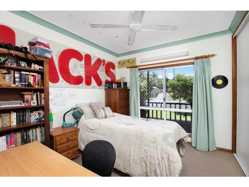 2 Snapper Close, Mount Sheridan QLD 4868