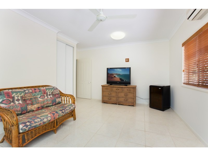 24-30 Falcon Street, Bayview Heights QLD 4868