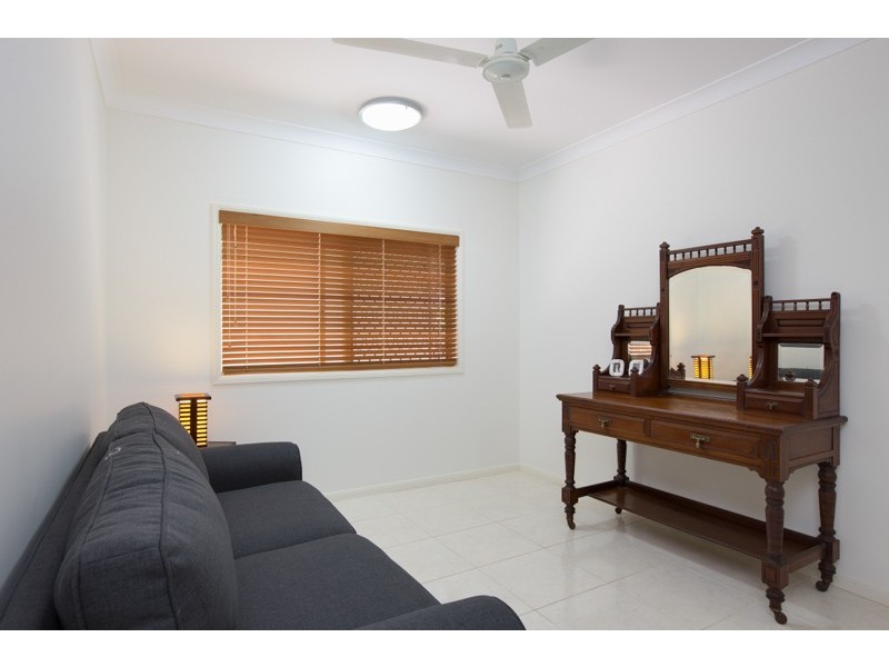 24-30 Falcon Street, Bayview Heights QLD 4868