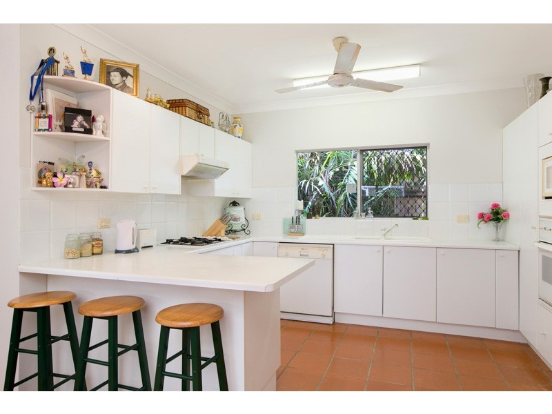 72 Bathurst Drive, Bentley Park QLD 4869