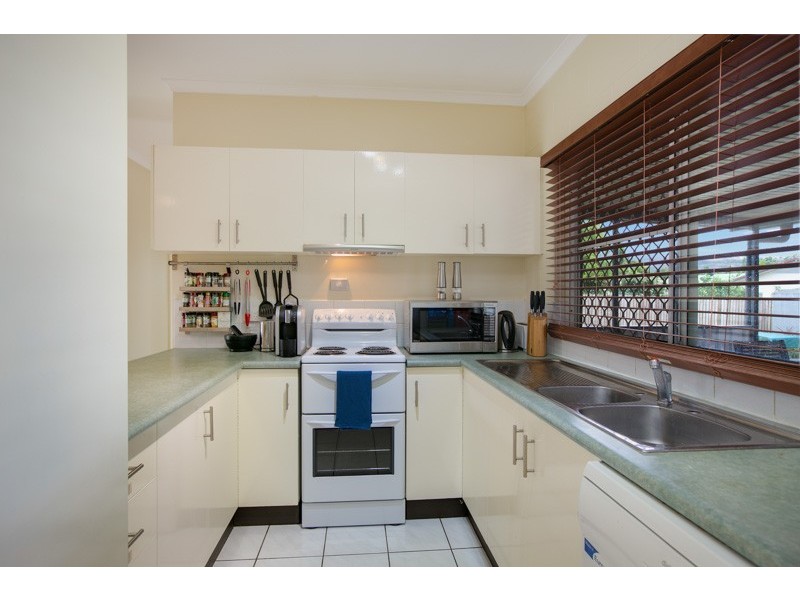 2 Barney Street, Edmonton QLD 4869