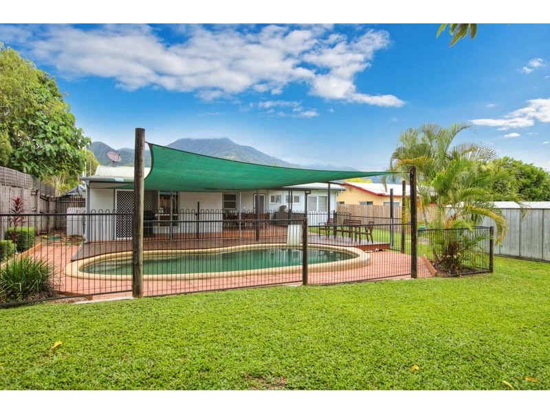 2 Barney Street, Edmonton QLD 4869