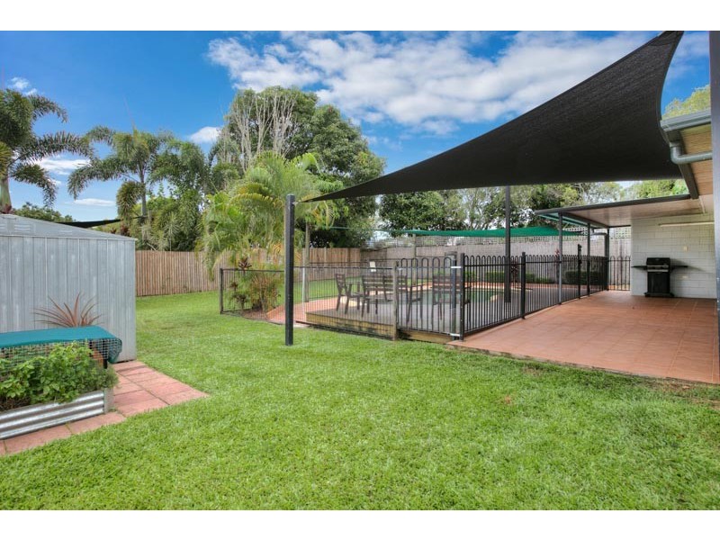 2 Barney Street, Edmonton QLD 4869