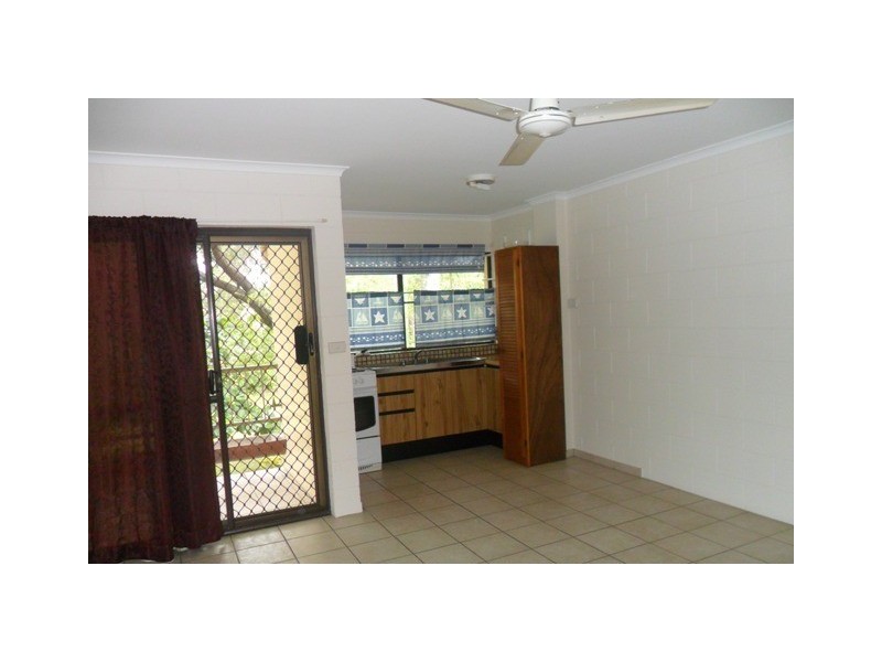 Westcourt QLD 4870
