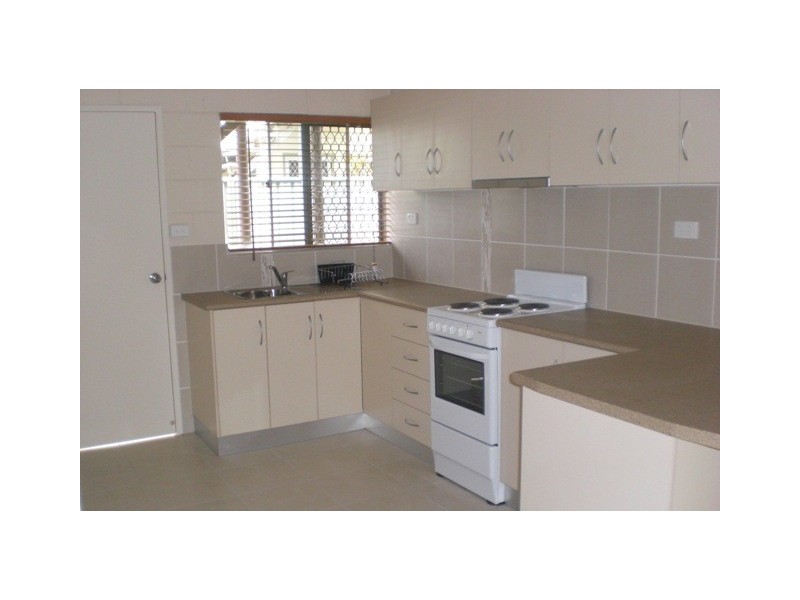 Westcourt QLD 4870