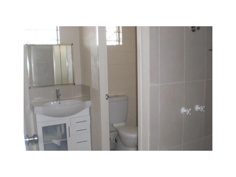 Westcourt QLD 4870