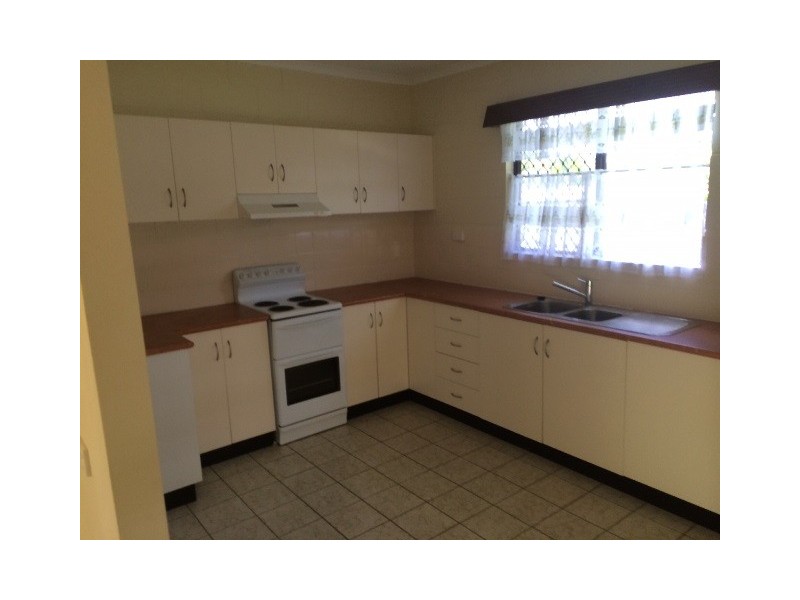 19 Jaye Street, Edge Hill QLD 4870