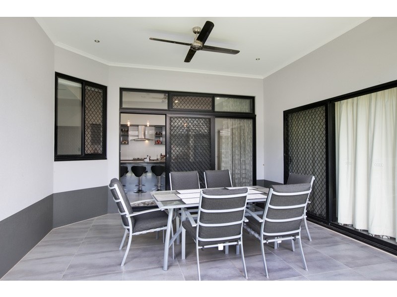 10 Ashwood Circuit, Smithfield QLD 4878