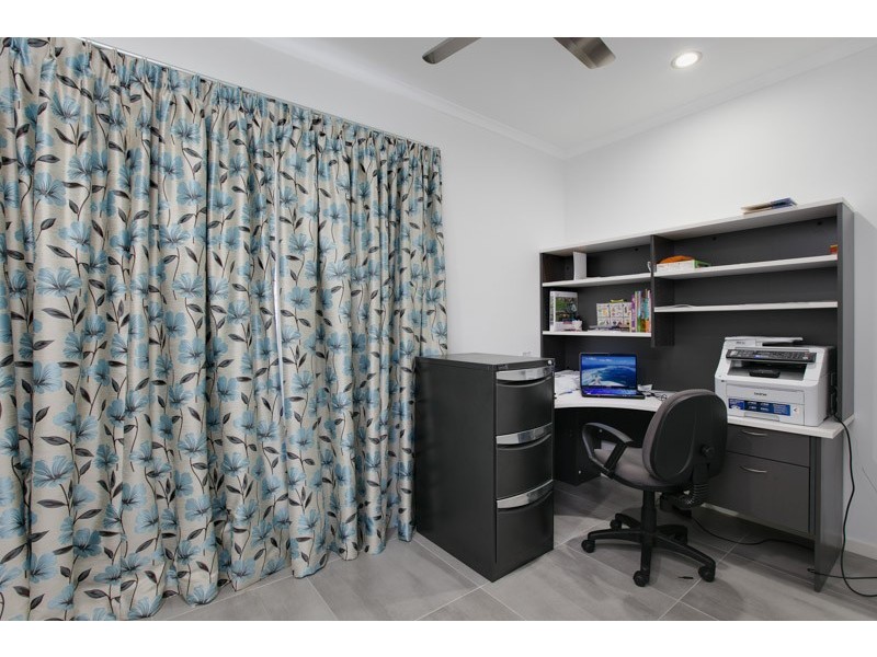 10 Ashwood Circuit, Smithfield QLD 4878