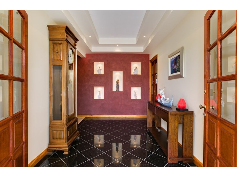46 East Parkridge Drive, Brinsmead QLD 4870