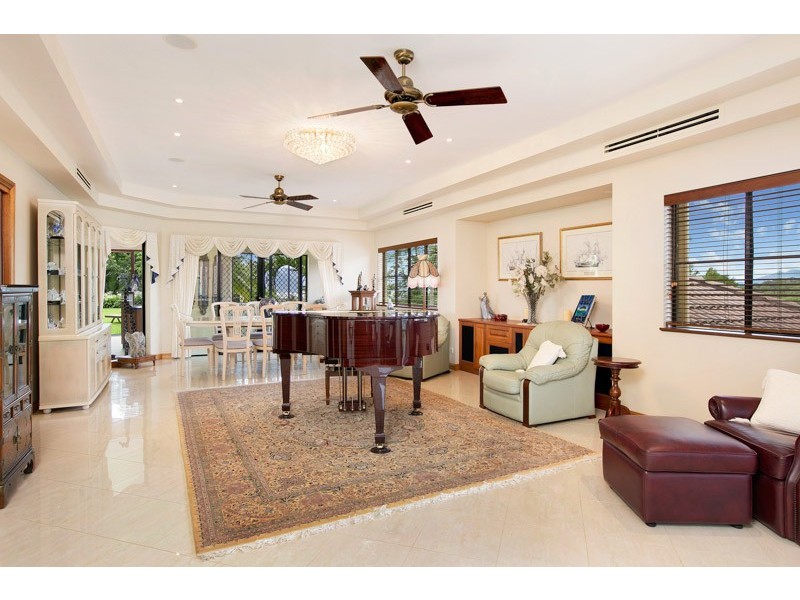 46 East Parkridge Drive, Brinsmead QLD 4870