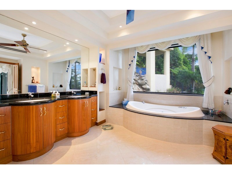 46 East Parkridge Drive, Brinsmead QLD 4870