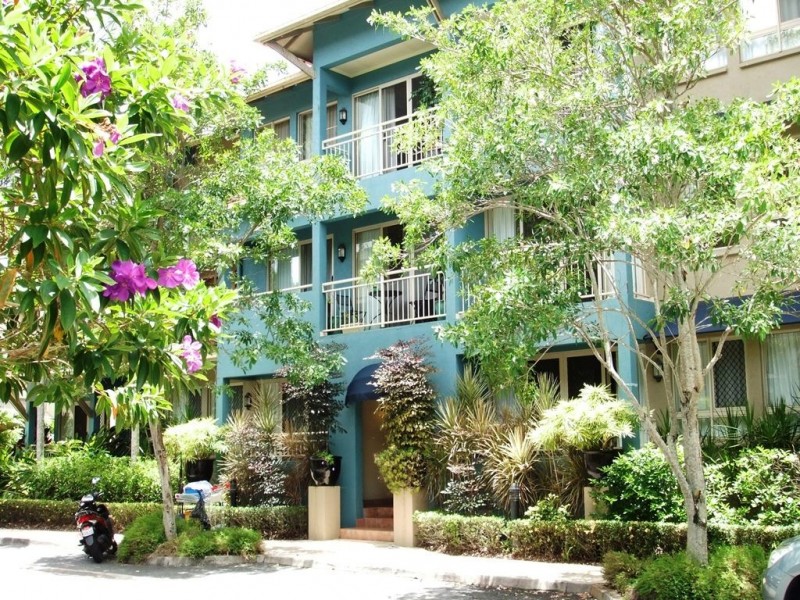 1208/2 Greenslopes Street, Cairns North QLD 4870