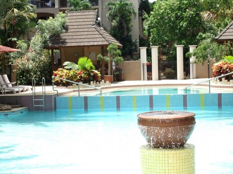 1208/2 Greenslopes Street, Cairns North QLD 4870