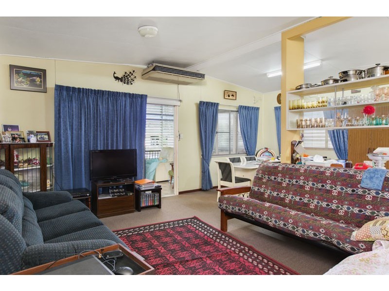 111 Scott Street (Corner of Edgar Street), Bungalow QLD 4870