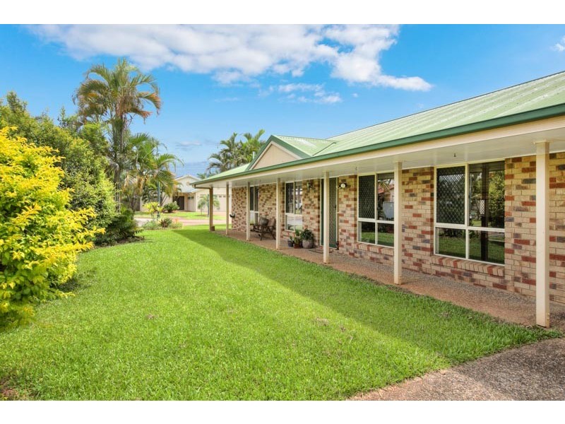 2 Village Terrace, Redlynch QLD 4870
