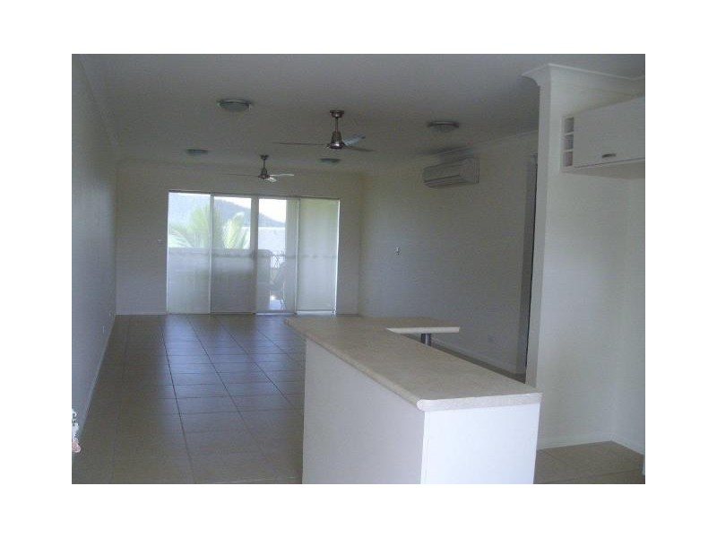 Unit 8/1-13 Ernest Street, Redlynch QLD 4870