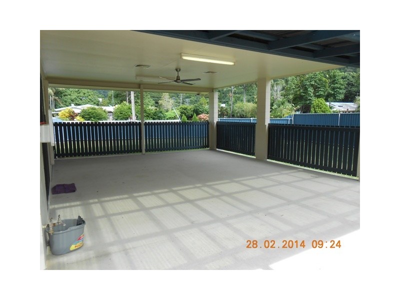 Caravonica QLD 4878