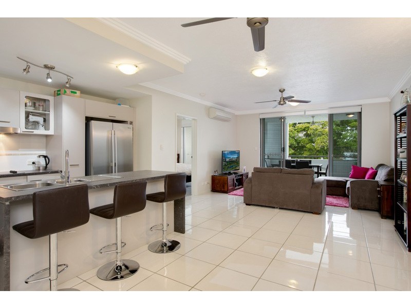 Unit 36/9-11 McLean Street, Cairns North QLD 4870