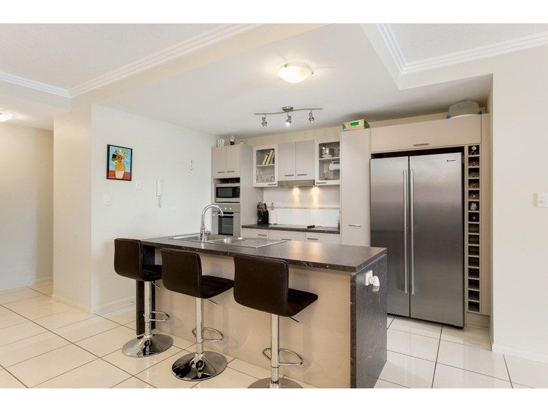 Unit 36/9-11 McLean Street, Cairns North QLD 4870
