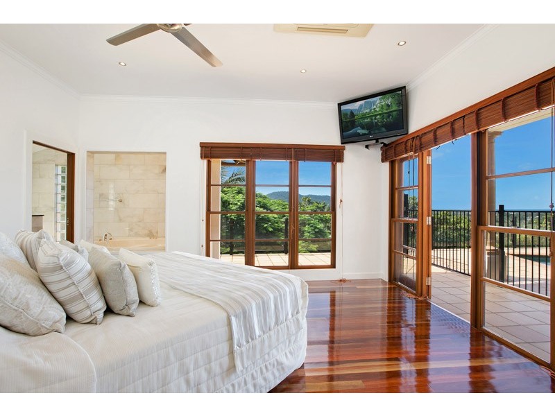 Mooroobool QLD 4870