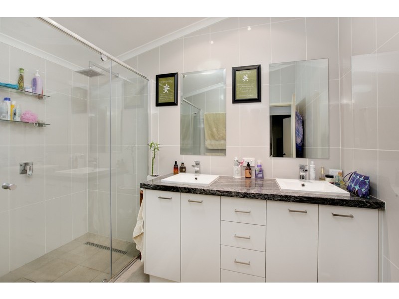 39 Vista Street, Bayview Heights QLD 4868