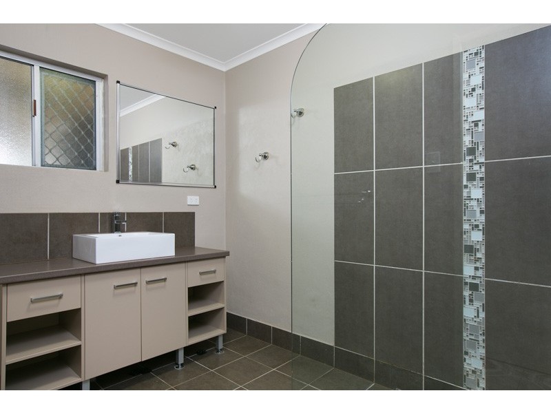 13 Alfio Street, Woree QLD 4868