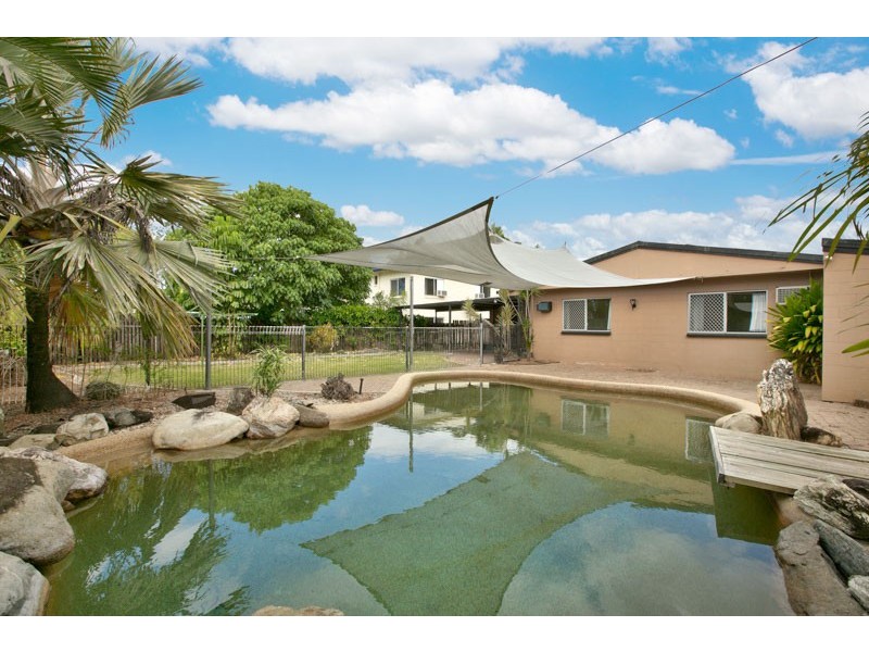 13 Alfio Street, Woree QLD 4868