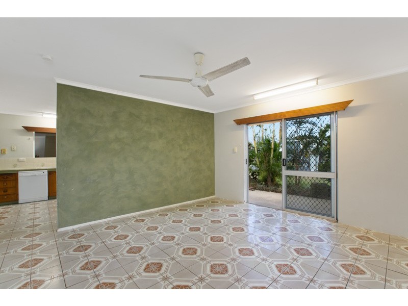 13 Alfio Street, Woree QLD 4868