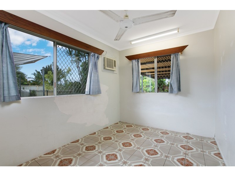 13 Alfio Street, Woree QLD 4868