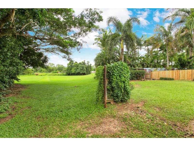 4 Canecutter Road, Edmonton QLD 4869