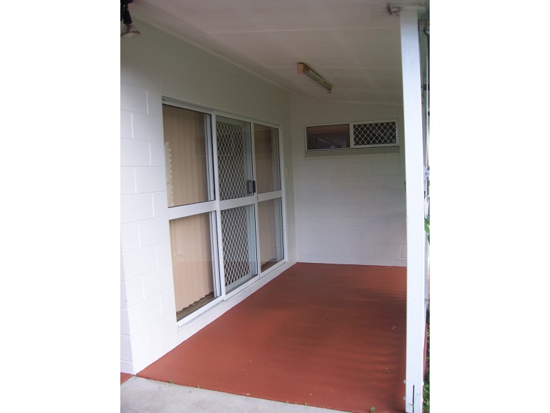 Whitfield QLD 4870