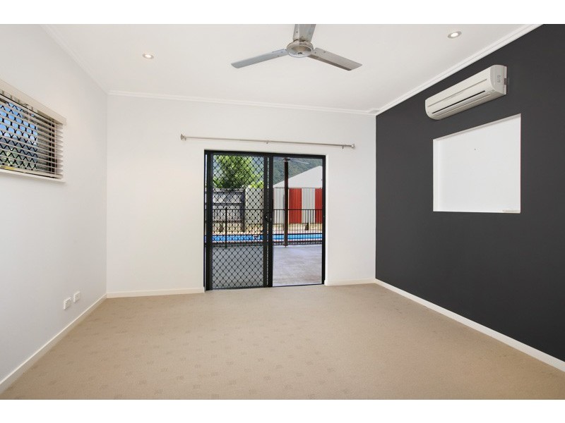 9 Lennox Street, Edmonton QLD 4869