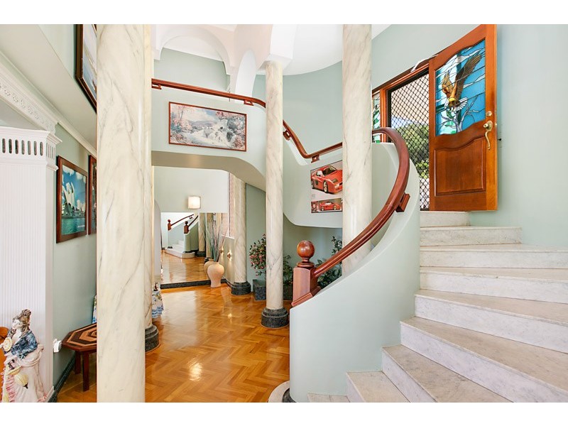 52 Sydney Street, Bayview Heights QLD 4868