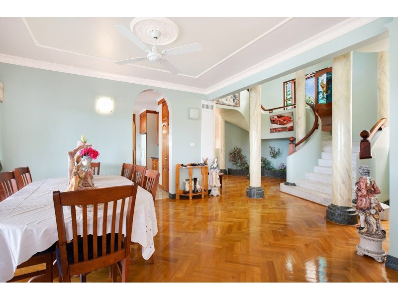 52 Sydney Street, Bayview Heights QLD 4868