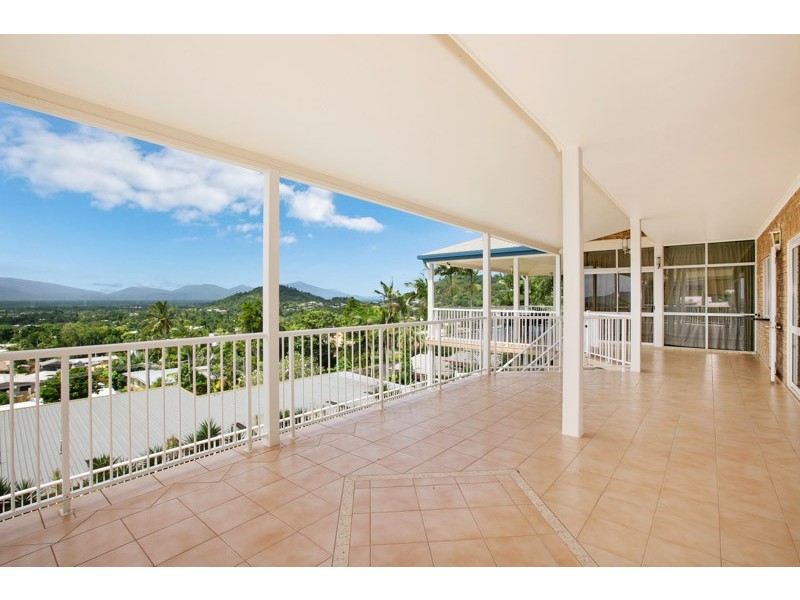 52 Sydney Street, Bayview Heights QLD 4868