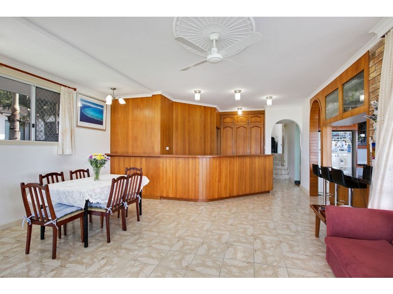 52 Sydney Street, Bayview Heights QLD 4868