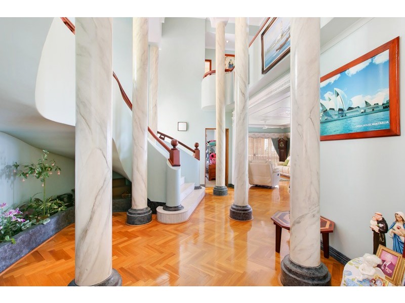 52 Sydney Street, Bayview Heights QLD 4868