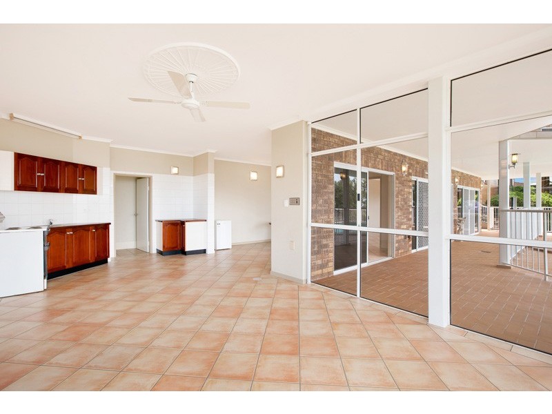 52 Sydney Street, Bayview Heights QLD 4868